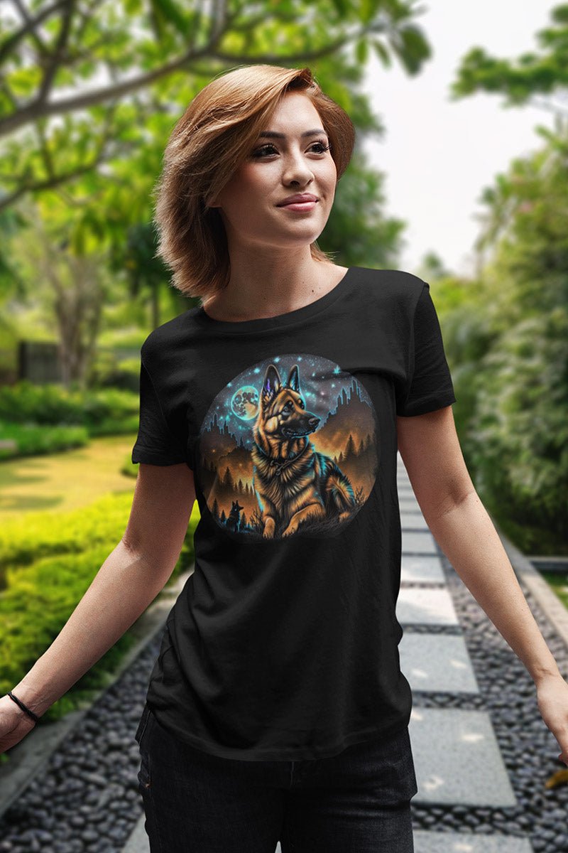 Moonshine watch dog - T - Shirt - MODERN STYLE - Moonshine watch dog MODERN STYLE T - Shirt