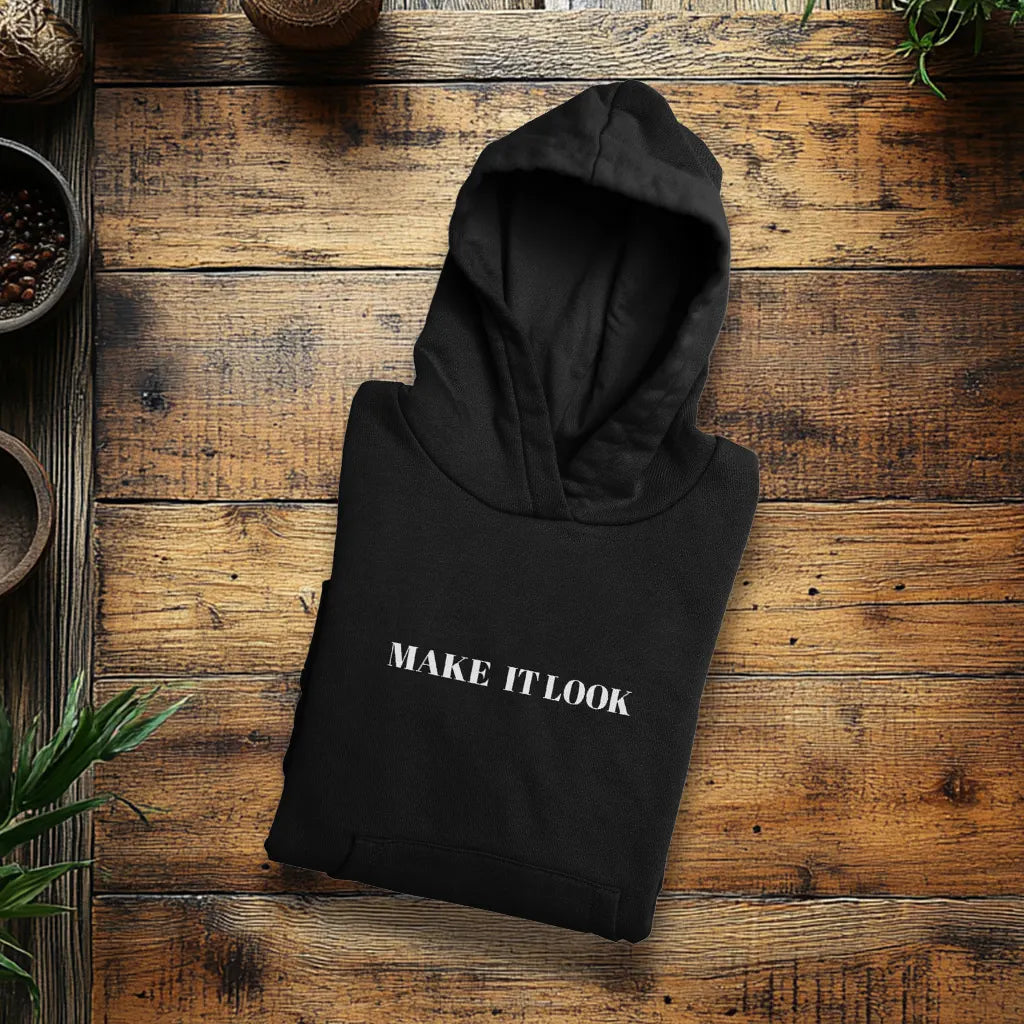 Hoodie „Astral Penguin“: ein blauer Pinguin auf einem Eisfelsen vor Sternenhimmel, Ansicht 11