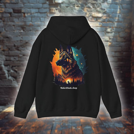 Celestial Canine Sheppard - Hoodie - MODERN STYLE - Celestial Canine Sheppard Hoodie MODERN STYLE Ausgefallen beschützer Bio Bio - Baumwolle black Clothing Cotton Crew neck dog dreamworld DTG Ethical Fashion Fashion Feuer Fire forest Gemütlich Guardian himmel Hoodies hund Kapuzenpullover Klassische Passform land landscape landschaft luna Men's Clothing mond Moon Nachhaltige Mode Power Regular fit schwarz schäferhunde Shepard sky Sonne squad star Sterne Streetwear sun Tiere Traumwelt Umweltfreund