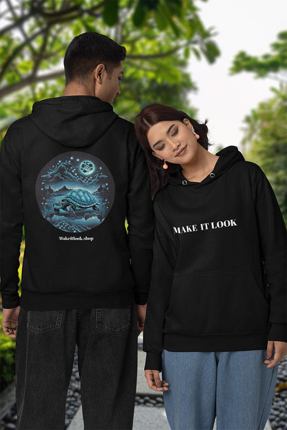 Dreamscape Azure Turtle - Hoodie - MODERN STYLE - Dreamscape Azure Turtle Hoodie Printify Ausgefallen beautiful beschützer Bio Bio - Baumwolle black Clothing Cotton Crew neck dreamworld DTG Ethical Fashion Fantasie Fashion Gemütlich Guardian Hills himmel hoodie Hoodies Kapuzenpullover Klassische Passform land landscape landschaft Look luna Make it look Men's Clothing Midnight mond Moon Nachhaltige Mode Power Regular fit Schildkröte schwarz sky Sonne star Sterne Streetwear sun Tiere Traumwelt Tur